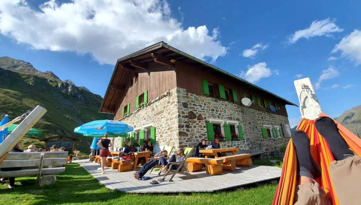 Eine Berghütte  | © Uwe Henning