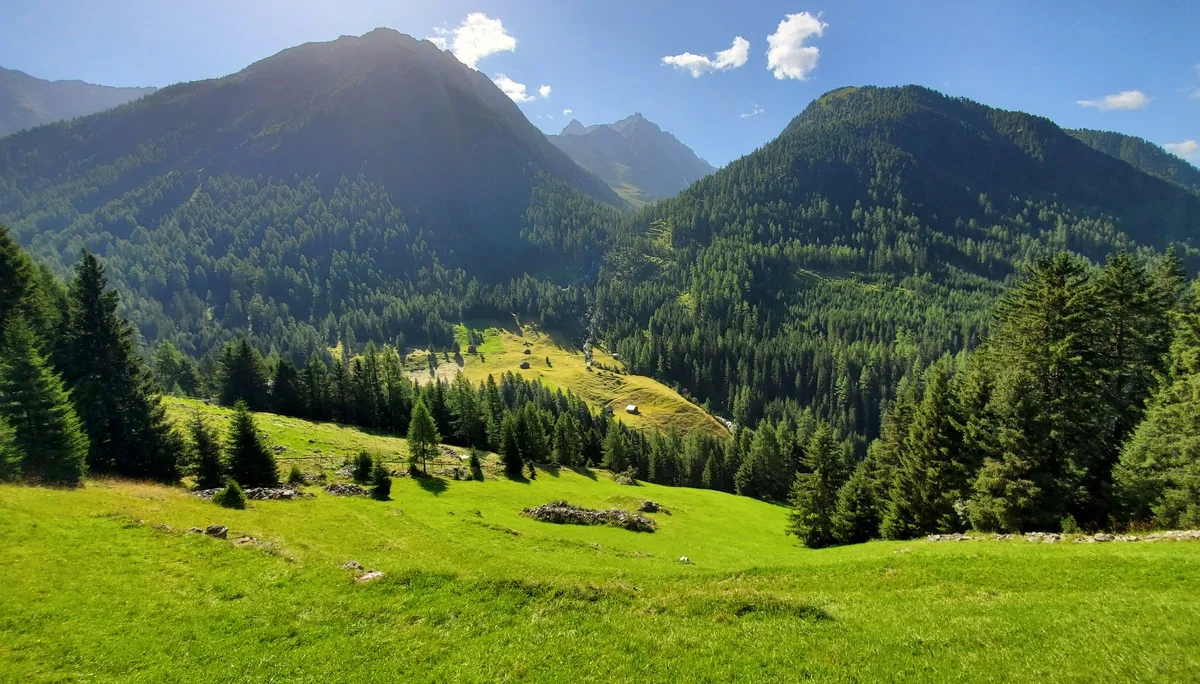 Traumhaftes Panorama auch beim Abstieg | © Uwe Henning