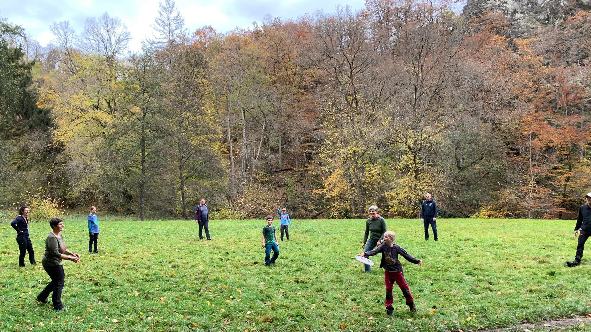 voller Einsatz beim Frisbee spielen | © Grynet Dauer