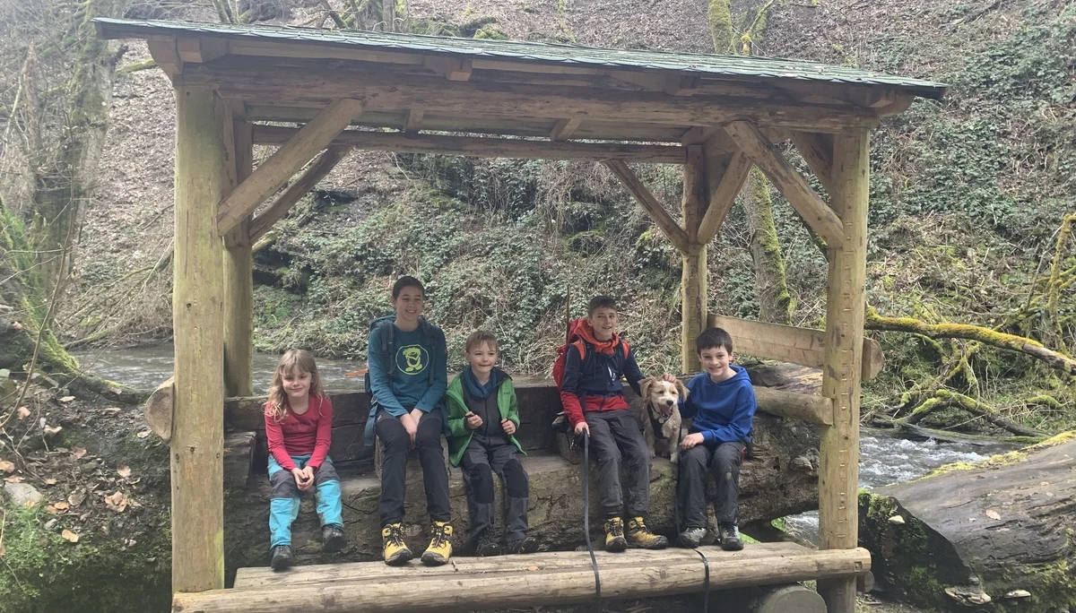 Baybachklamm ungewoehnliche Bank | © Grynet Dauer