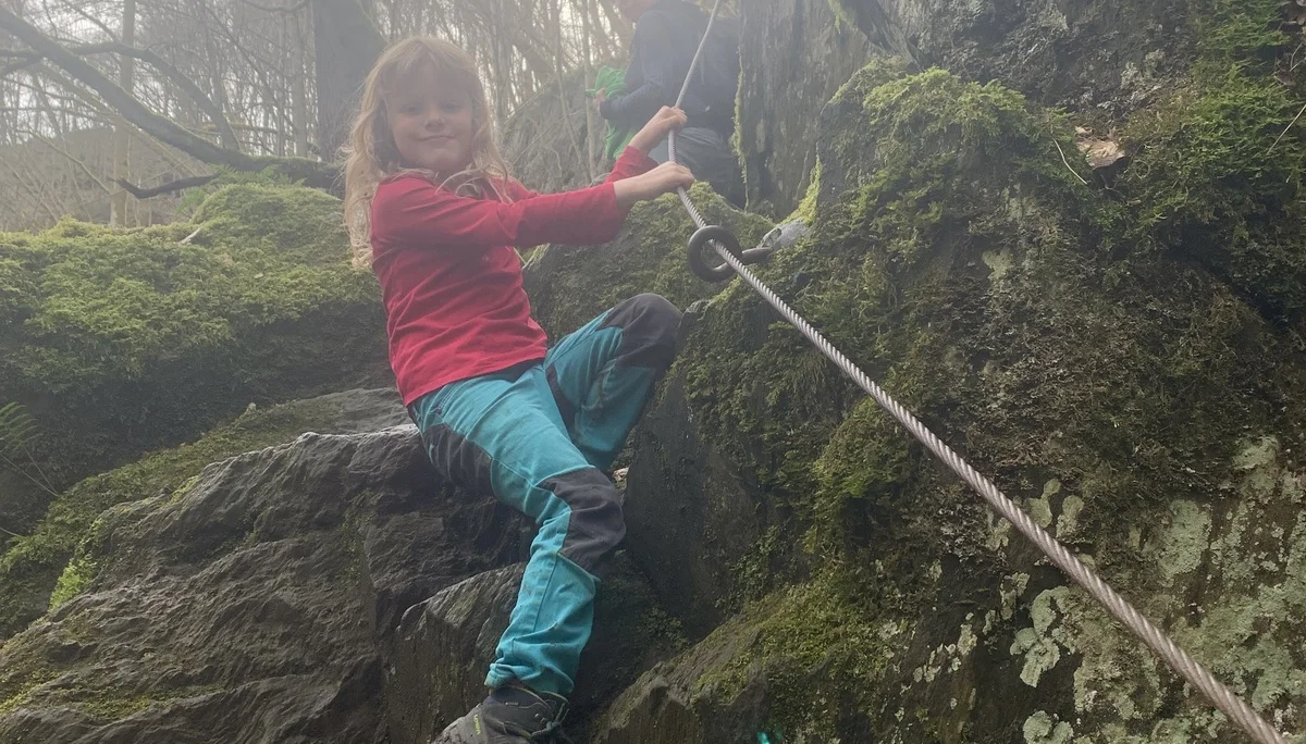 Seilversicherter Steig | © Grynet Dauer