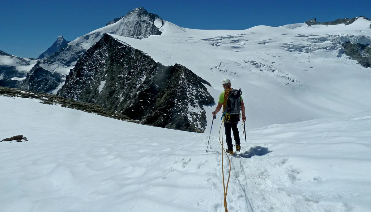 Abstieg über die S-Flanke | © DAV Koblenz | Hulley