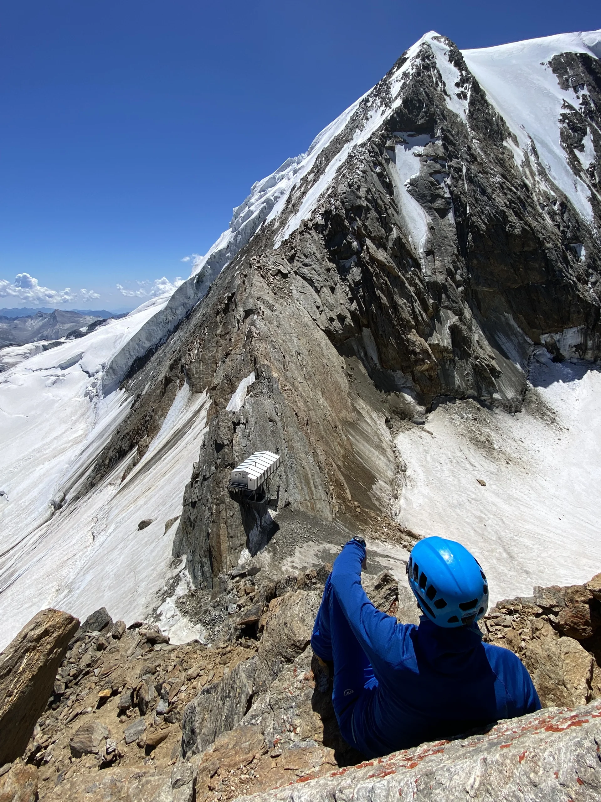 Wegerkundung am Vortag mit Blick aufs Biwak | © DAV Koblenz