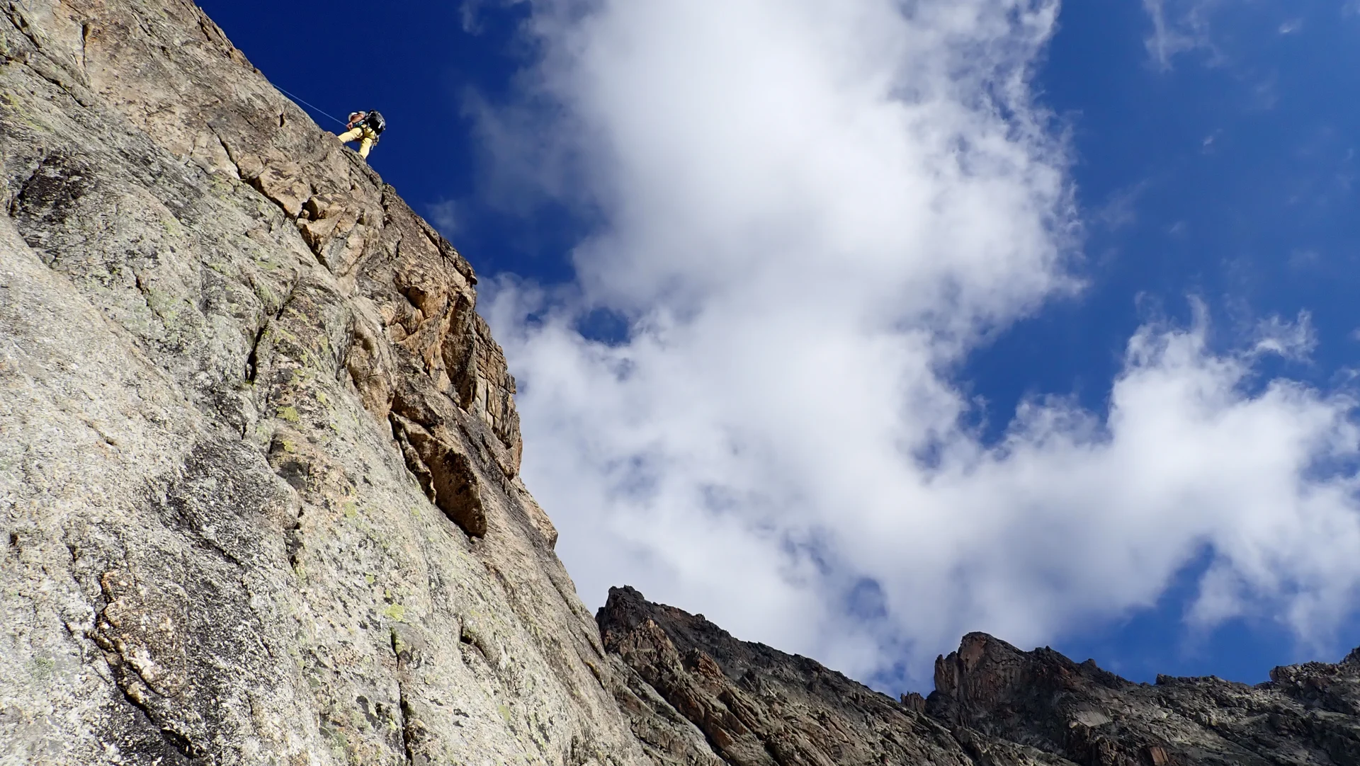 In der Route „Voie du nain“ der Aiguille Dibona (3.130m, AD, 5a) | © DAV Koblenz | Hulley