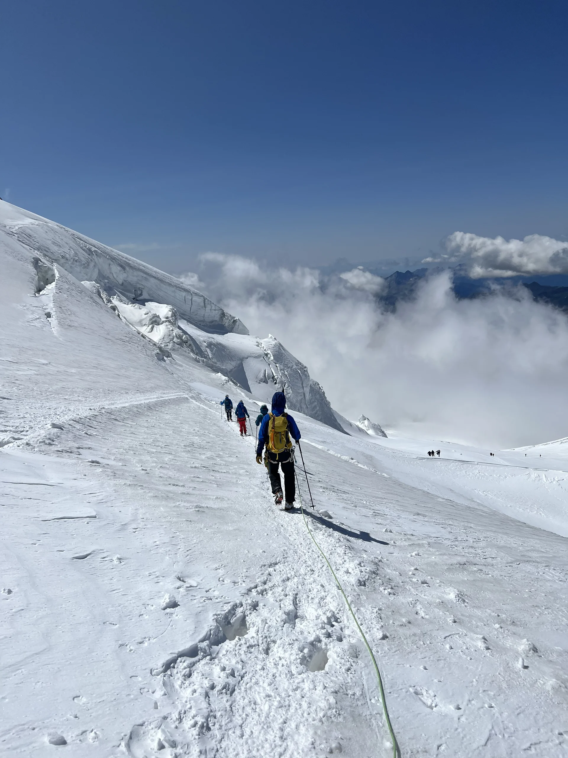 Seilschaft Geltscher Gnifetti Hütte | © DAV Koblenz