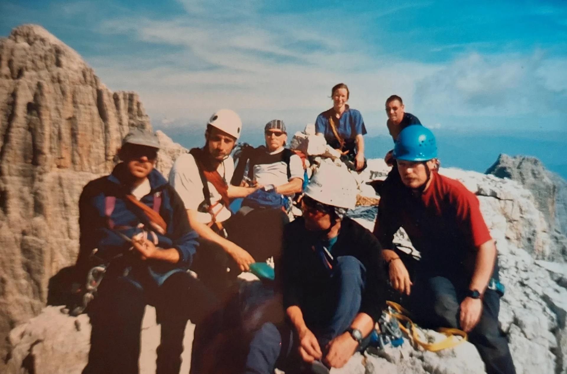 Auf dem Gipfel der Cima Margherita, Brenta. Peter, Detlev, Fritz, Katrin, Norbert, Hermann und Werner | © DAV Koblenz