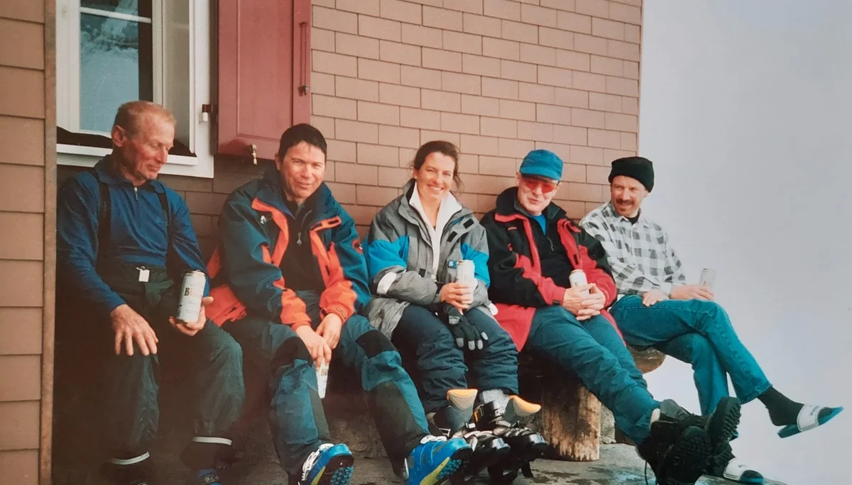 Fritz, Peter R., Birgit, Hermann und Peter M. vor der Huet-Hütte, Engelberg | © DAV Koblenz