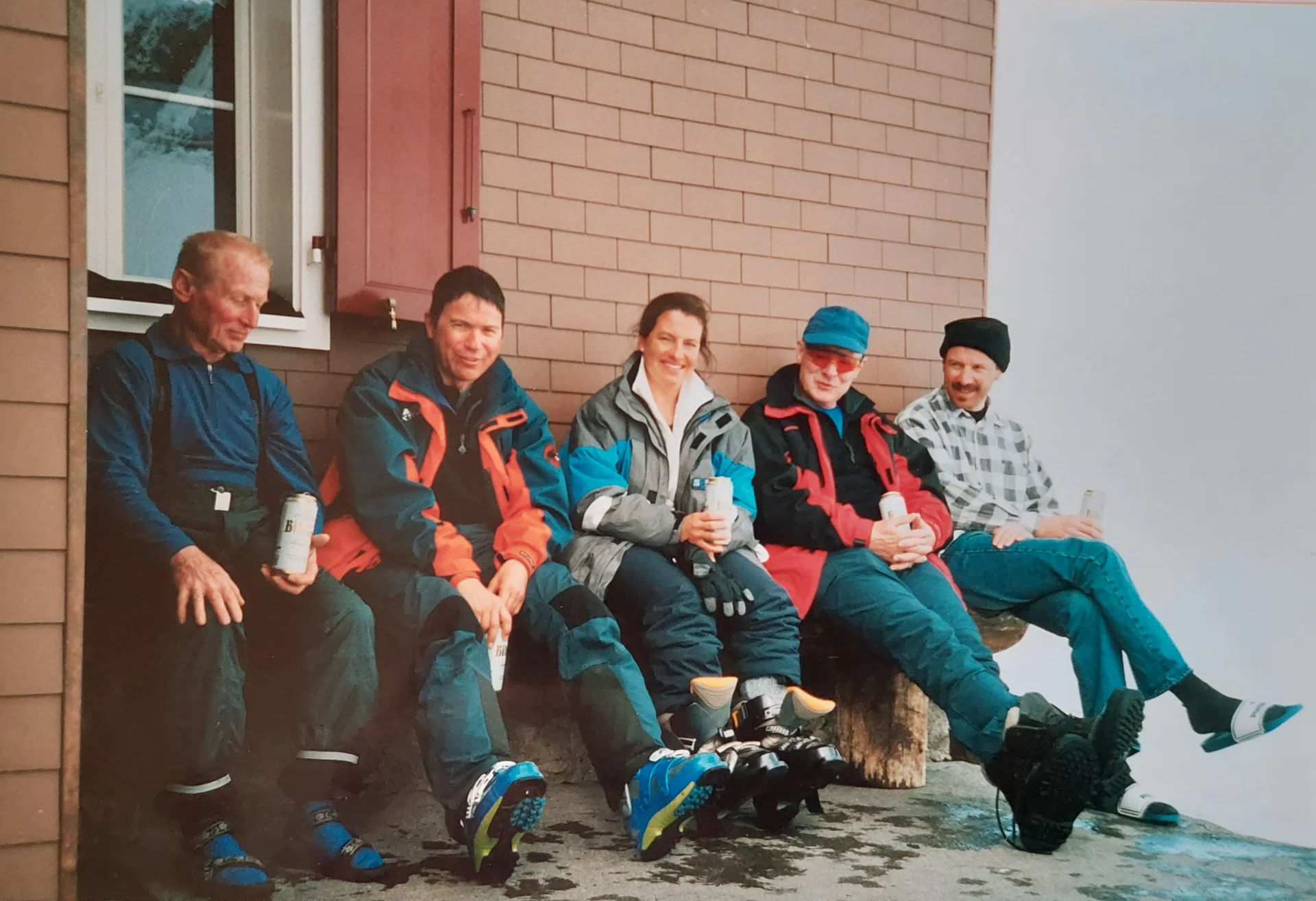 Fritz, Peter R., Birgit, Hermann und Peter M. vor der Huet-Hütte, Engelberg | © DAV Koblenz