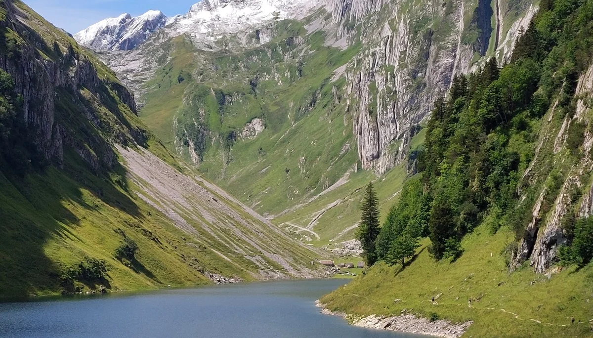 Der Altmann spiegelt sich im Fählensee | © Peter May