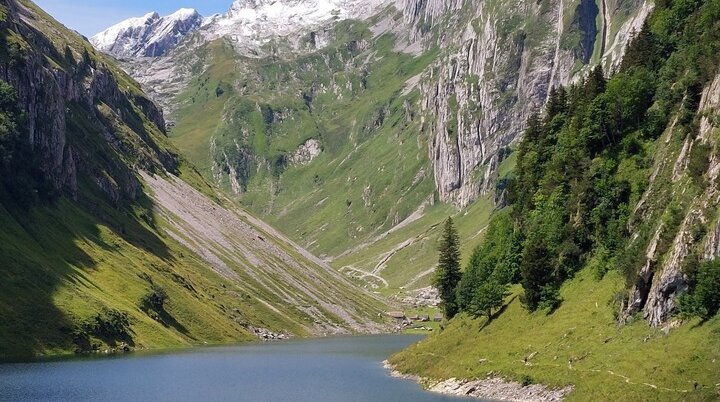 Der Altmann spiegelt sich im Fählensee | © Peter May