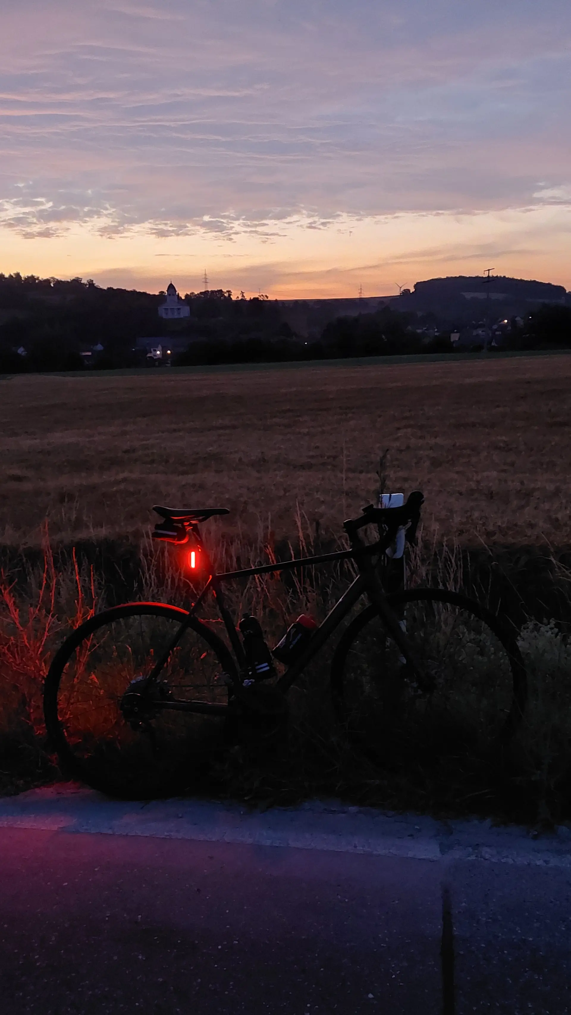Das Morgenrot im Osten lässt noch hoffen | © Peter May