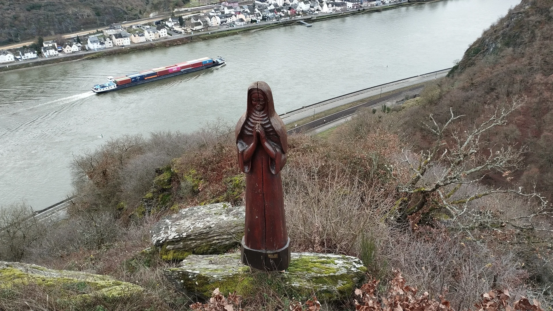 Holzfigur Betende Nonne | © DAV Koblenz