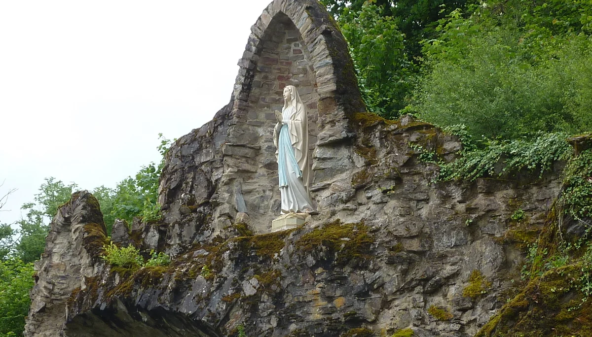 Statue der Lourdesgrotte | © DAV Koblenz