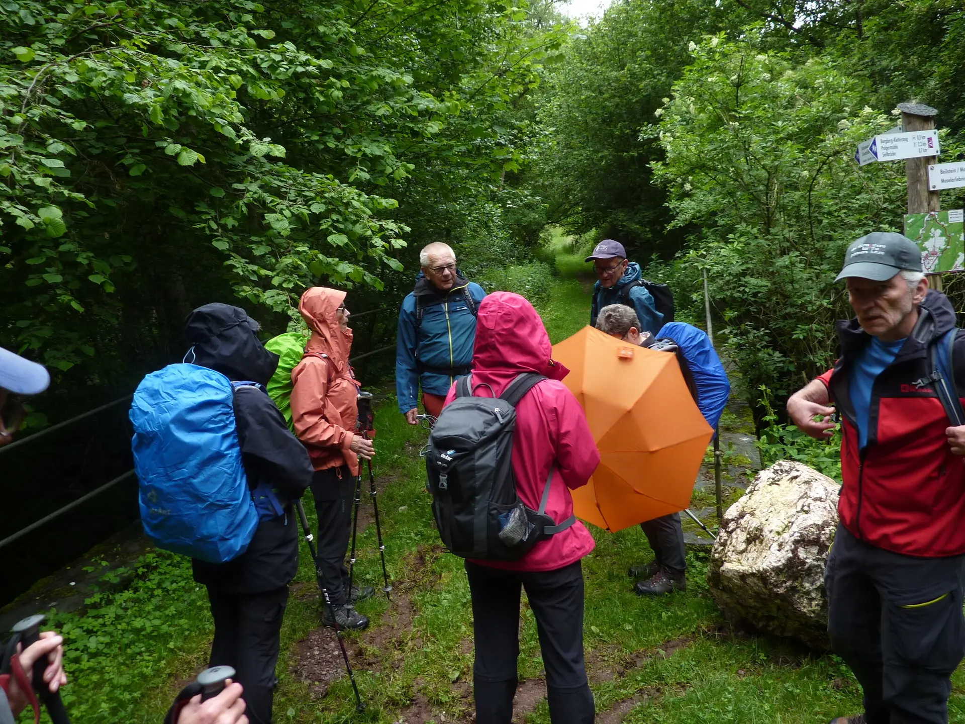 Rüsten für den Regenschauer | © DAV Koblenz