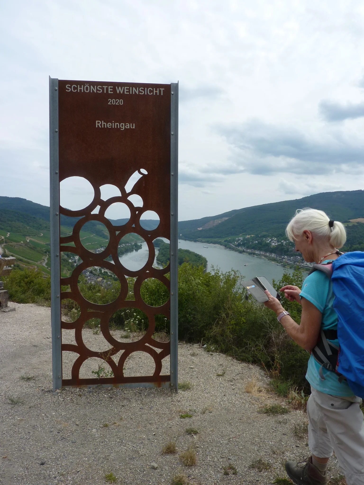 Hinweis auf die schönste Weit...ähm... Weinsicht. | © DAV Koblenz