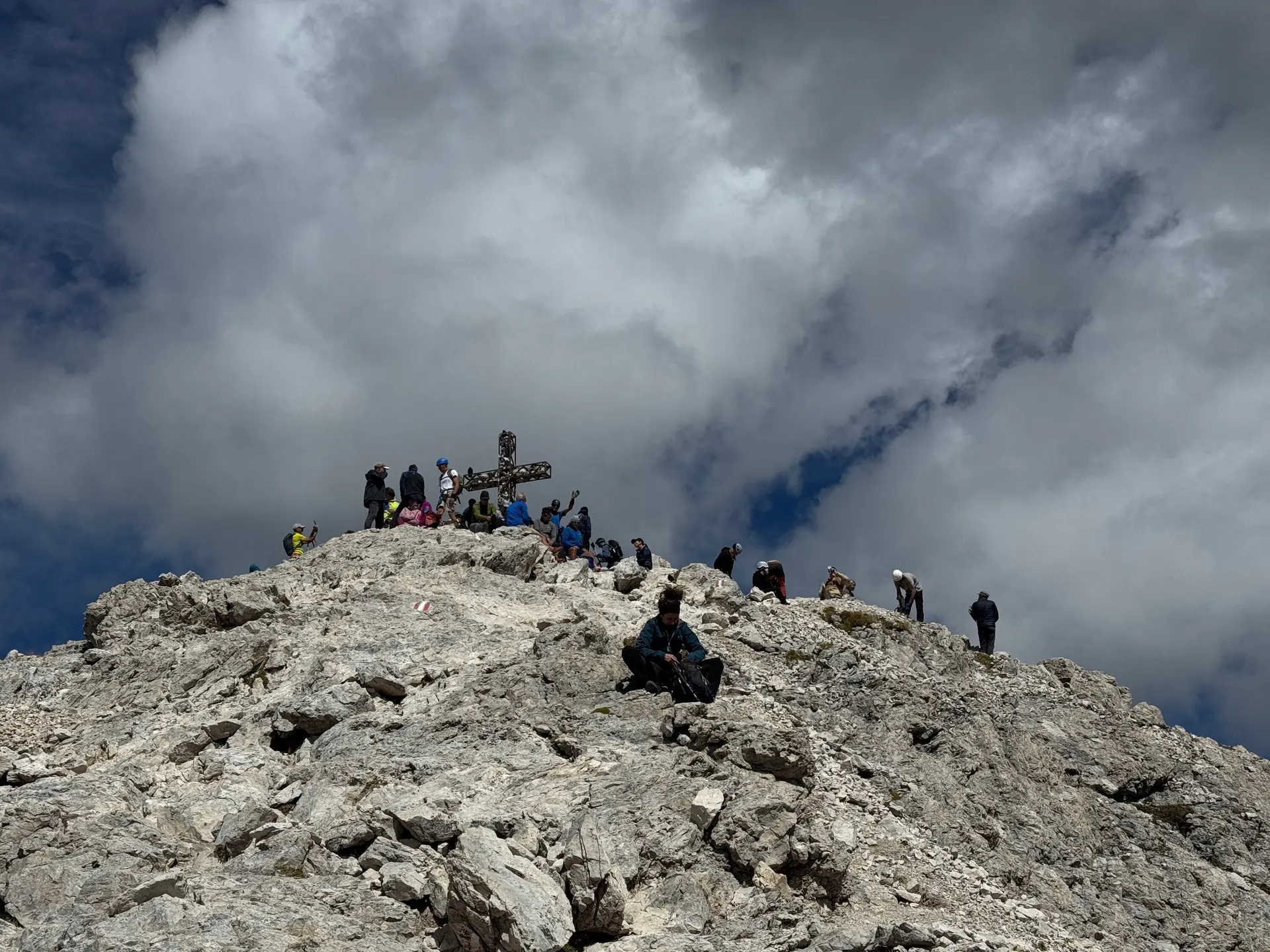 Menschenmassen auf dem Plattkogel | © Nils Lamm