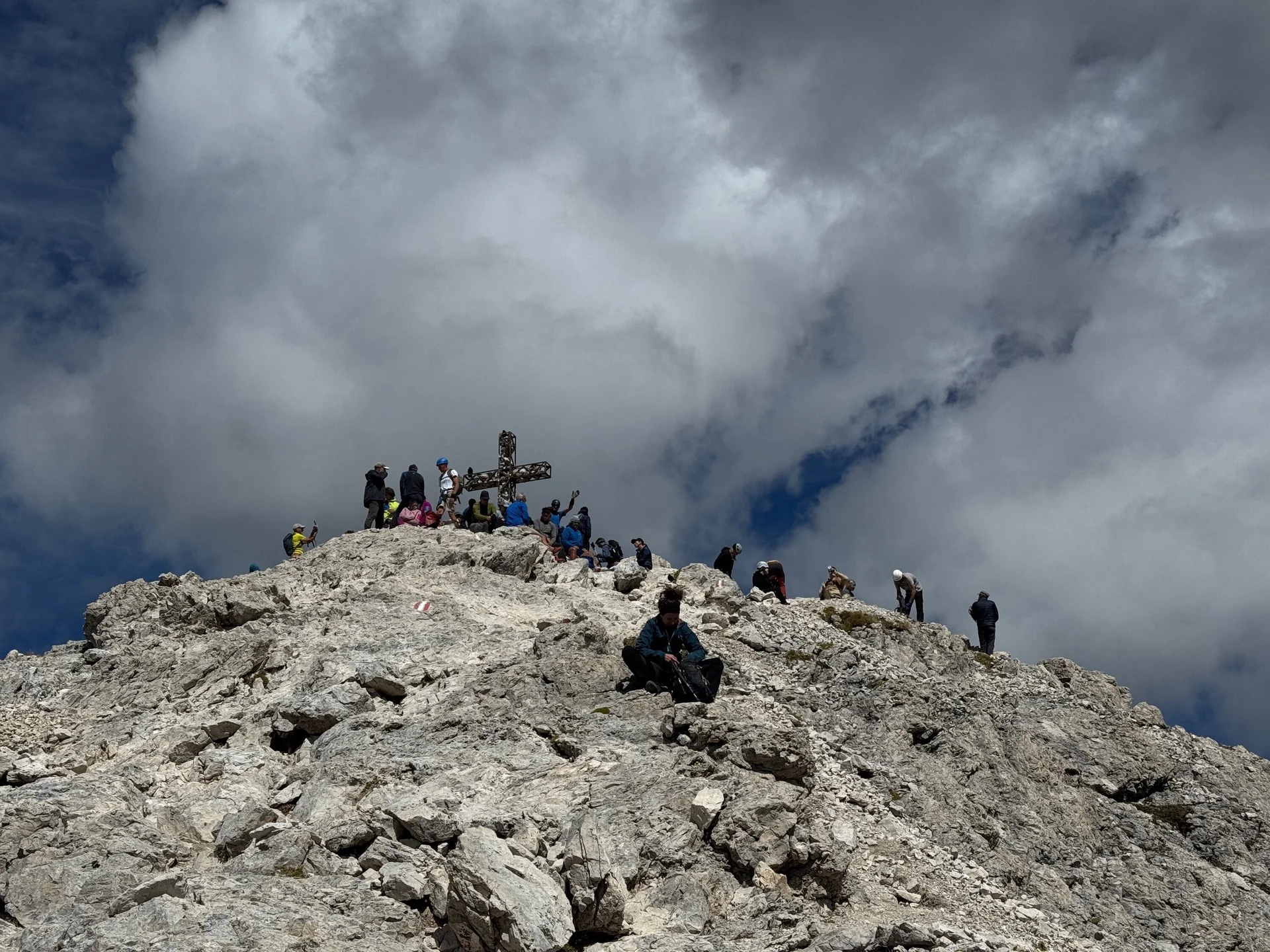 Menschenmassen auf dem Plattkogel | © Nils Lamm