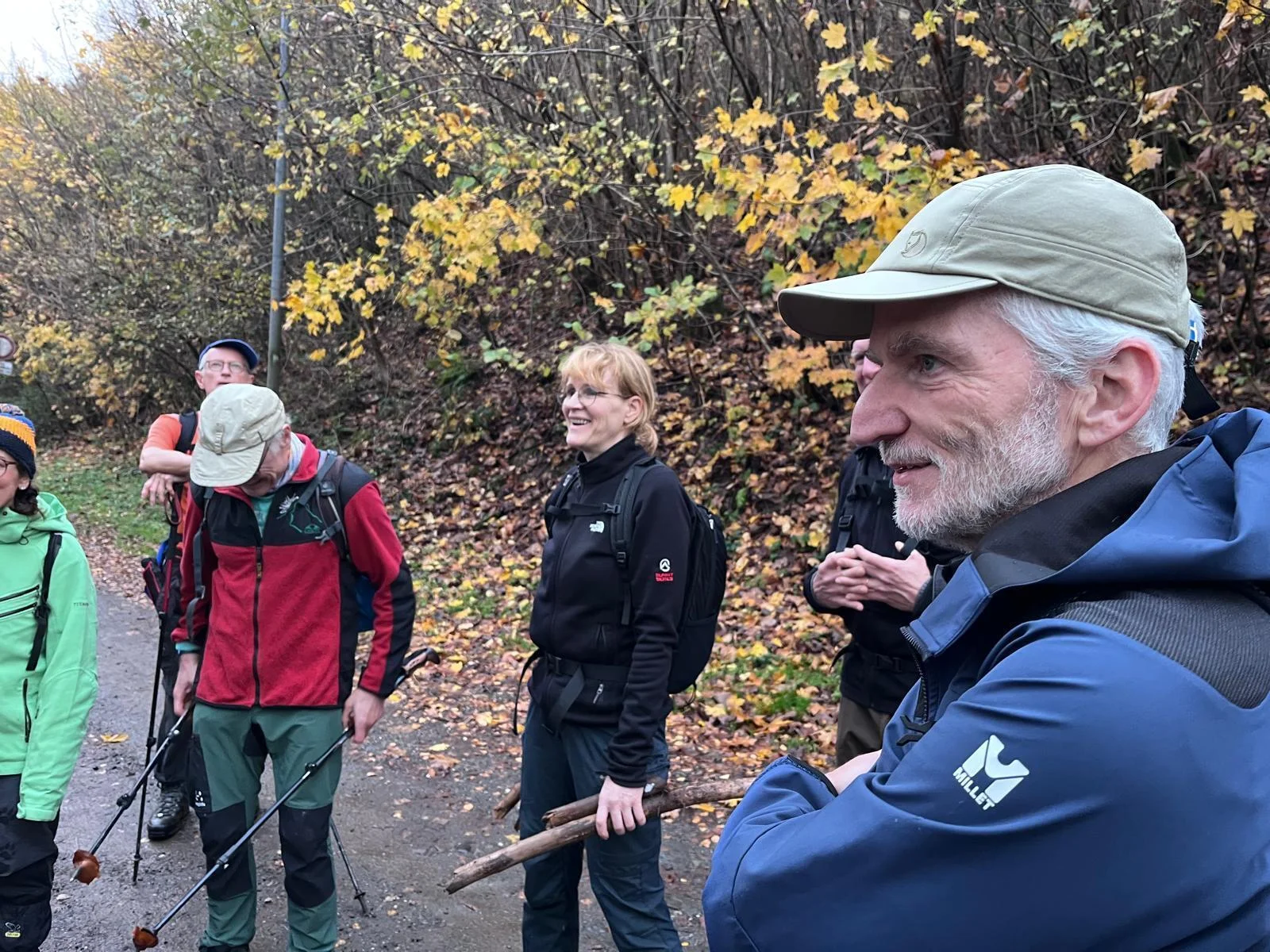 Gute Stimmung beim Wanderführer | © DAV Koblenz