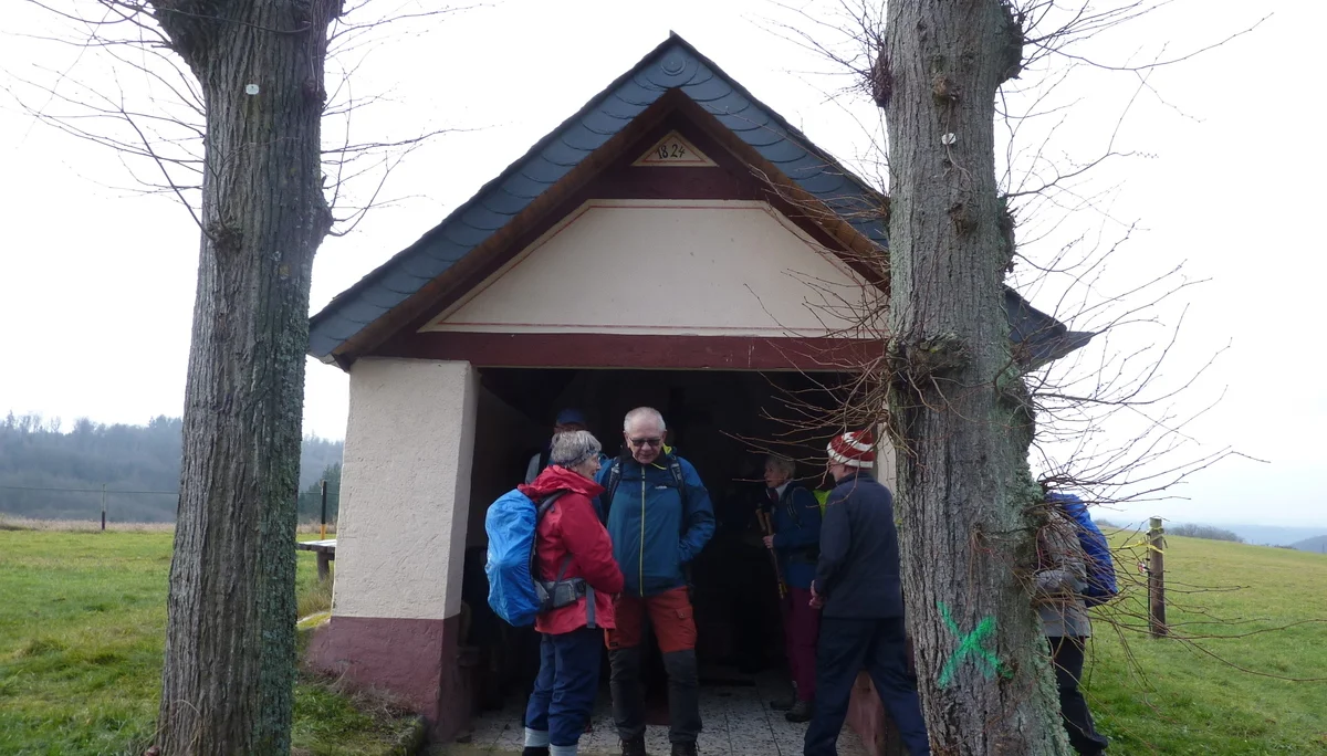 Verschnaufpause an der Kapelle | © DAV Koblenz