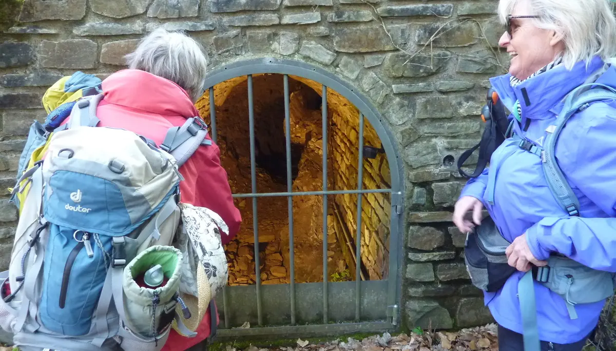 Blick in die freigelegte Wasserleitung | © DAV Koblenz