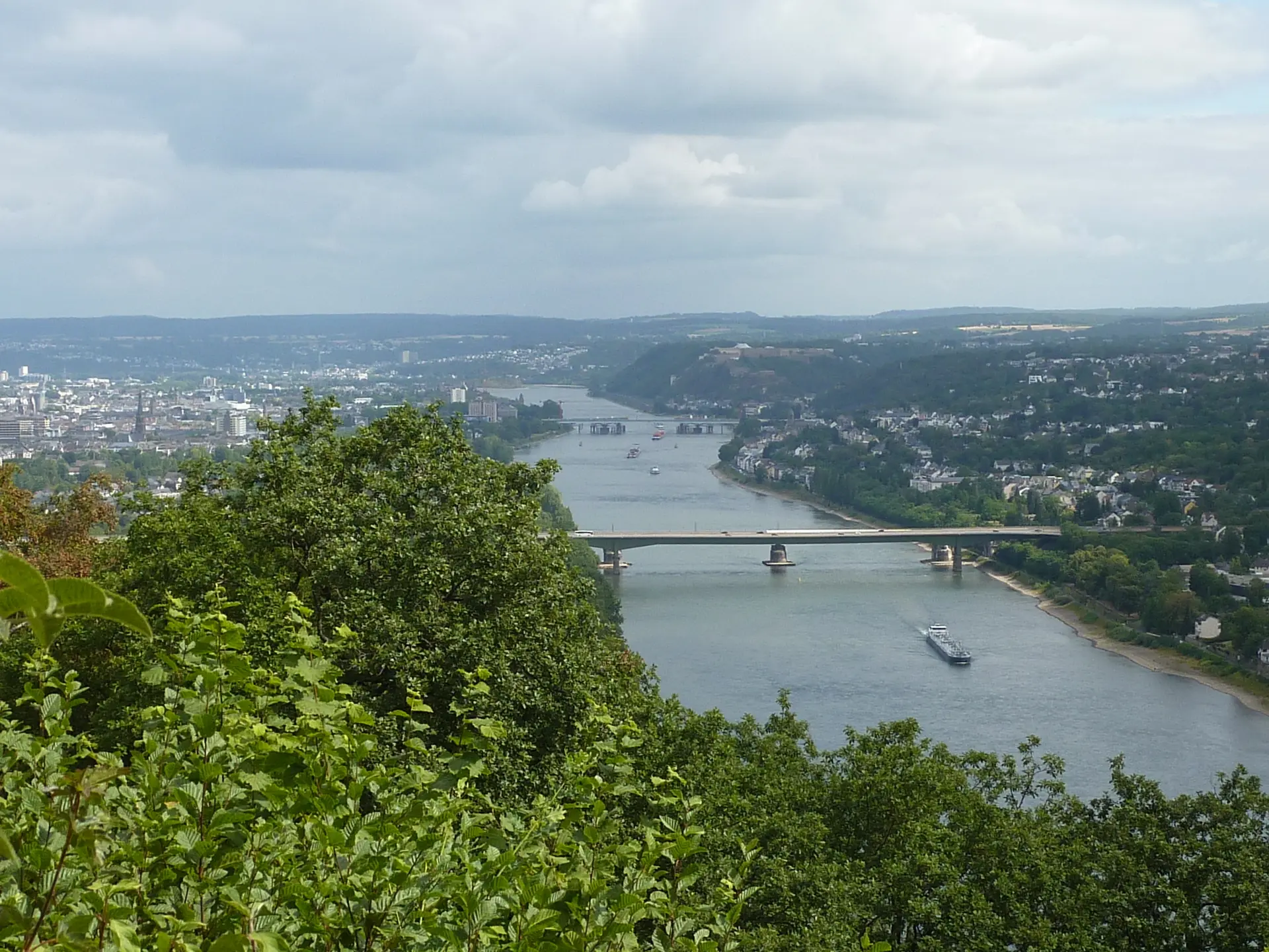 Blick rheinabwärts Richtung Ehrenbreitstein | © DAV Koblenz