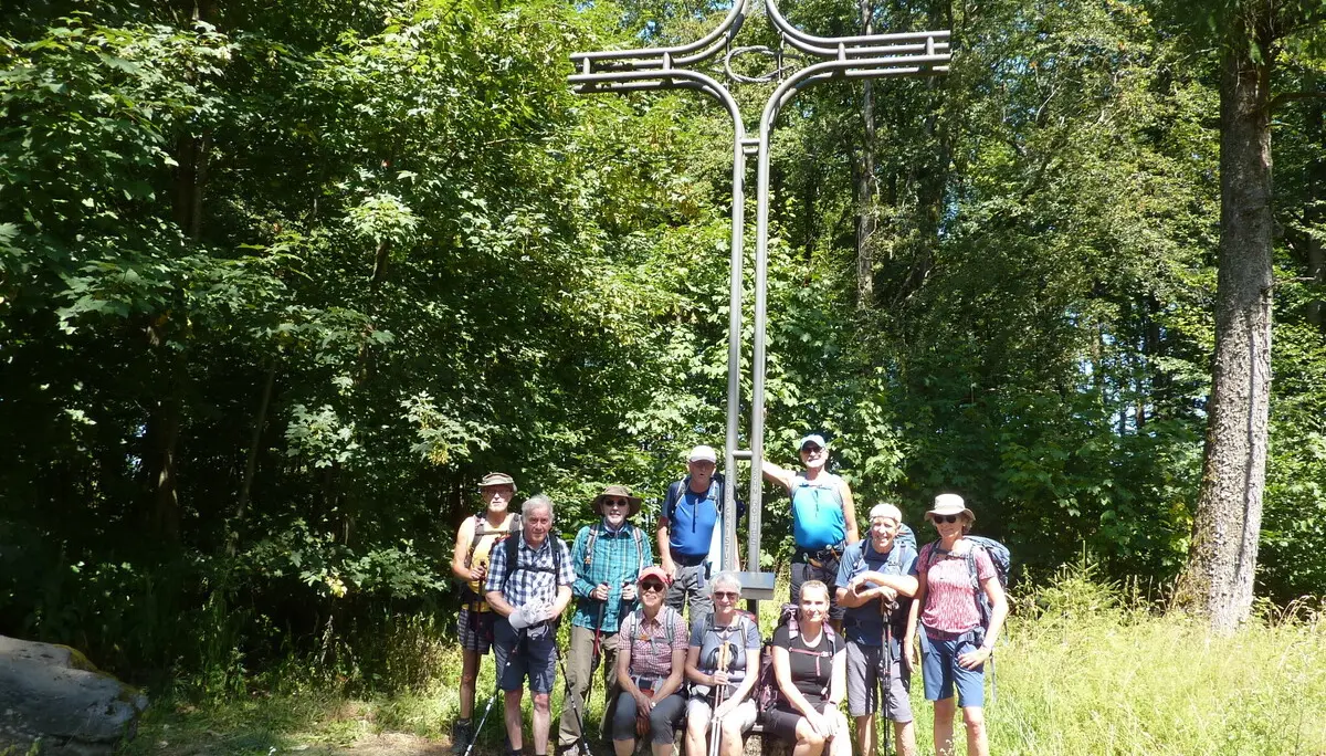 Gruppenbild am Gipfelkreuz Knoten | © DAV Koblenz