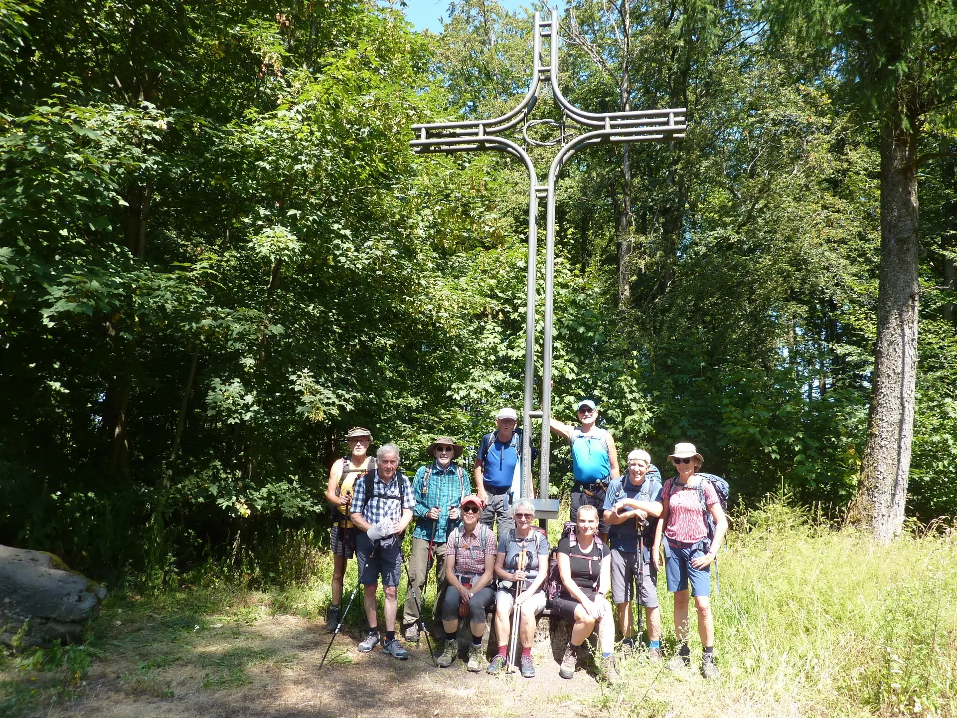 Gruppenbild am Gipfelkreuz Knoten | © DAV Koblenz