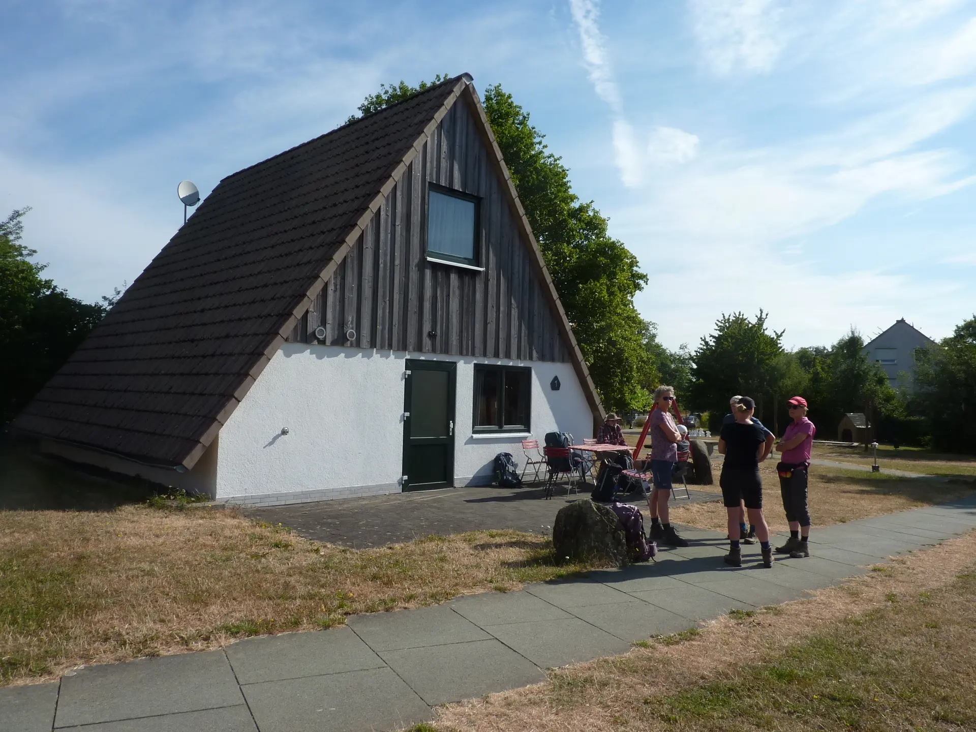 "Nurdach"-Ferienhaus im Freizeitzentrum | © DAV Koblenz